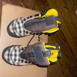 Burberry Boys Boots